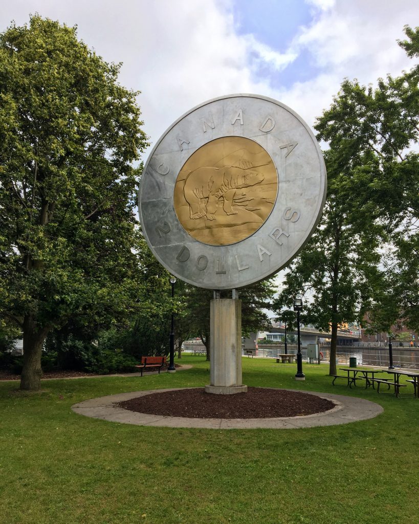 Toonie 1 819x1024