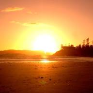 COSTA OVEST - Tofino, il paradiso dei surfisti.